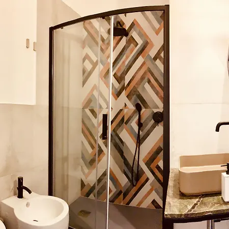 Nacu 90 4* נאפולי